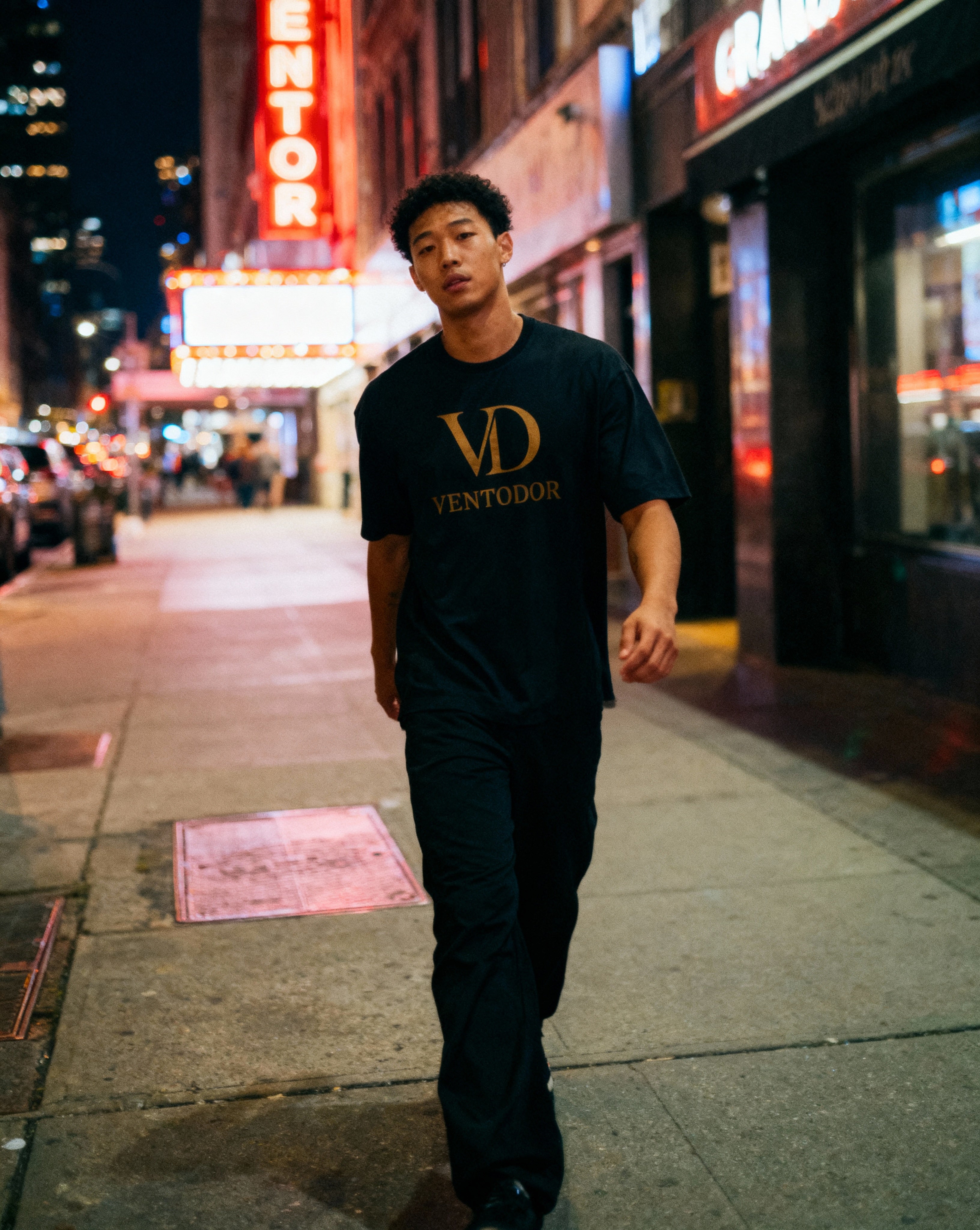 Ventodor “Oversize Form” Tee – Black Edition <<STTU964>>